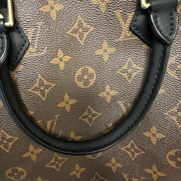 Louis Vuitton Purse